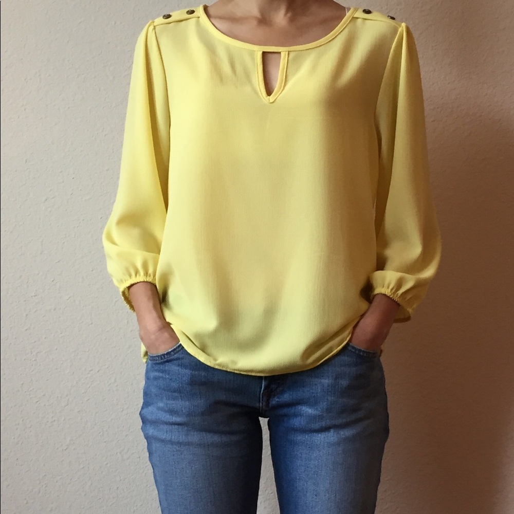 A’gaci summery yellow blouse